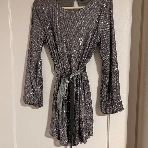 Dress Forum LA Sequin Ballon Sleeve Mini Dress - Picture 2 of 6